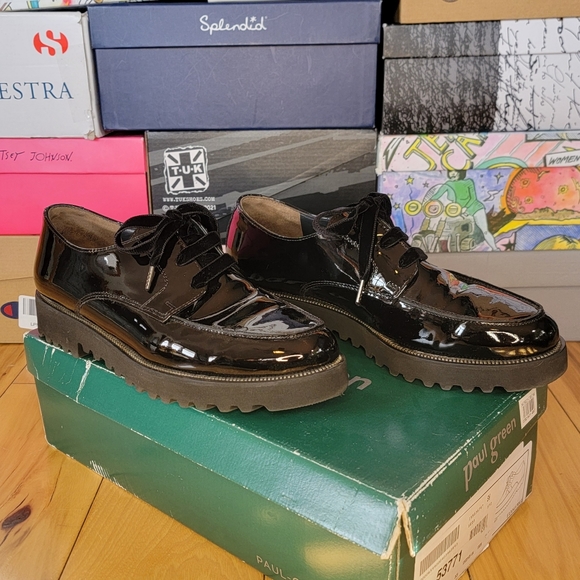 Paul Green Patent Leather Loafer with Velvet Laces and Zipper Detail - Picture 3 of 9